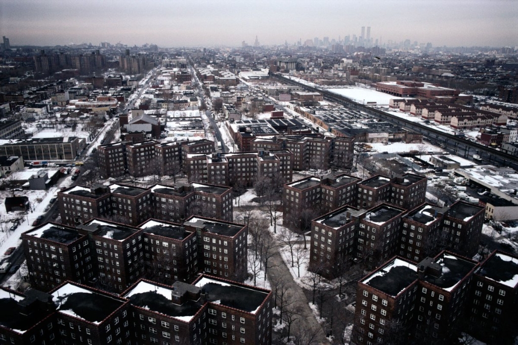 view-of-lower-manhattan-from-high-rise-senior-housing-building-kingsboro-houses-in-the-foreground-buffalo-avenue-at-bergen-street-brooklyn-1996.jpg